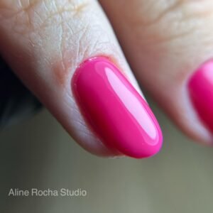 Aline_Rocha_Studio_manicure_em_Ourinhos,_a_esmaltação_é_uma_arte_realizada_com_paixão_e_dedicação._Com_habilidade_e_precisão,_cada_cliente_é_tratado_com_cuidado,_escolhendo_o_esmalte_perfeito_para_realçar_a_beleza_das_unhas_com_serviço_de_manicure._Utilizando_produtos_de_alta_qualidade,_garantimos_unhas_impecáveis_e_duradouras._Studio_de_manicure_com_um_ambiente_acolhedor,_prezamos_pela_saúde_das_unhas_e_oferecemos_tratamentos_completos_de_manicure_e_pedicure,_esmalte_em_gel,_blindagem_em_unhas_naturais._Aline_Rocha_Studio_manicure,_trabalha_com_sobrancelhas,_design_de_sobrancelhas,_depilação_feminina_com_cera_quente._Aline_Rocha_profissional_nail_designer_altamente_qualificada_em_Ourinhos_#Manicure, #Esmaltação, #Unhas, #Serviçodemanicure, #Pedicure, #Esmalteemgel, #Blindagemdeunhas, #Designdesobrancelhas, #Depilação_feminina, #Cera_quente, #Produtos_de_alta_qualidade, #Ambienteacolhedor, #Tratamentoscompletos, #AlineRocha, #Naildesigner